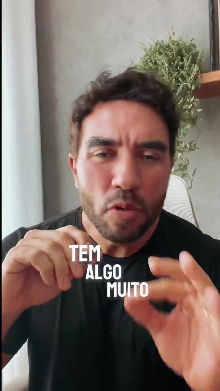 Reel Matheus Fassheber — Algo muito estranho com o dinheiro dos brasileiros